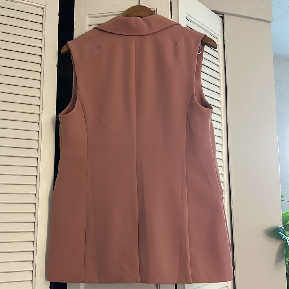 Pink Avec Les Filles Sleeveless Blazer - Picture 5 of 5